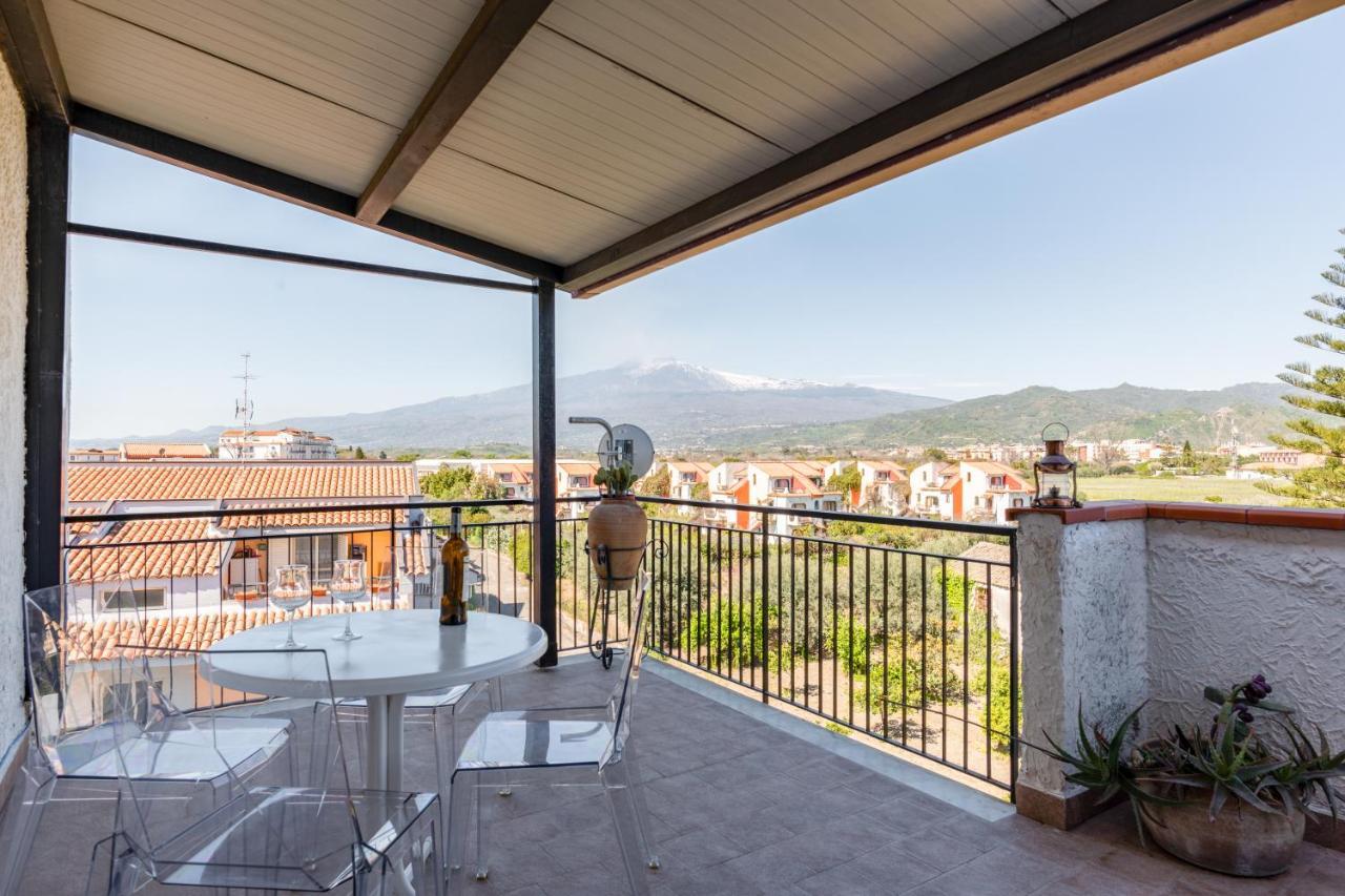 Giardini Naxos Apartment With Terrace Near The Sea Dış mekan fotoğraf